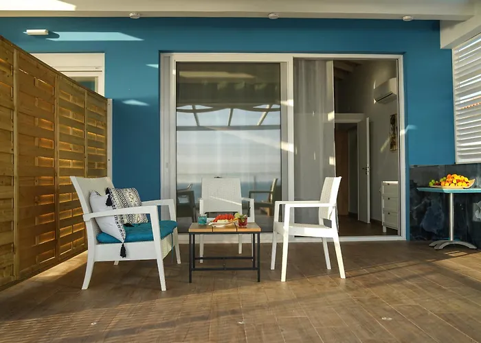 Must Boutique Hotel & Restaurant