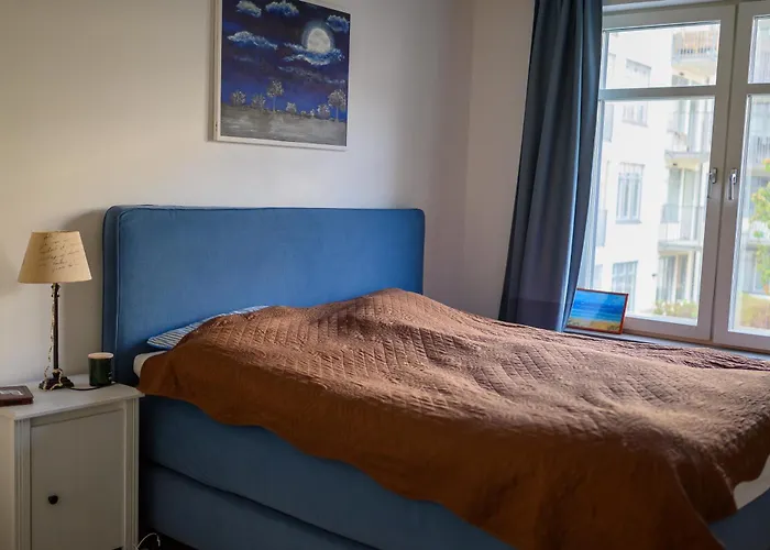 Sunny 2 Room Apartment At The Seaside