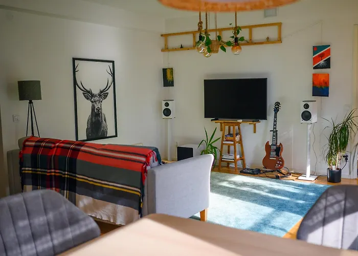 Sunny 2 Room Apartment At The Seaside