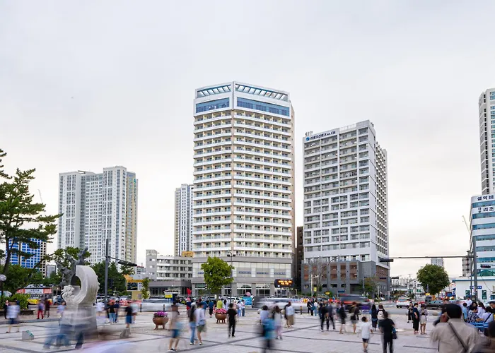 Le Collective Sokcho Beach