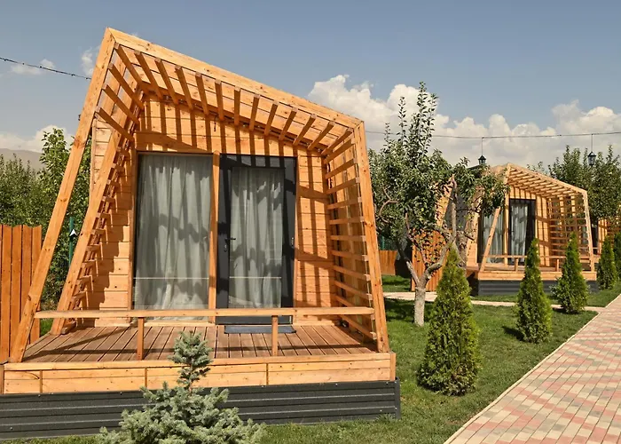 Hidden Garden Resort