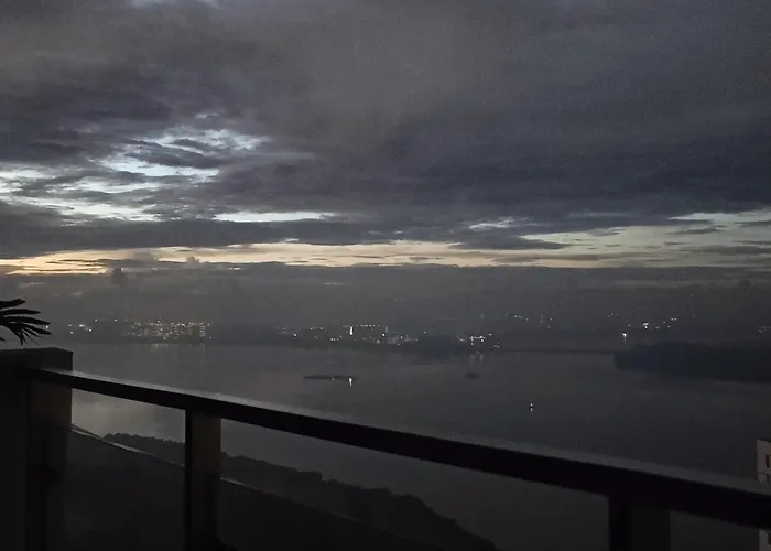 Country Garden Danga Bay 3Br Topfloor With Netflix & Astro