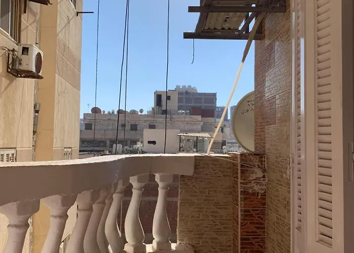 Unique Studio With 2 Acs & Free Wi-Fi By The Sea And Hilton Hotel In Alexandria