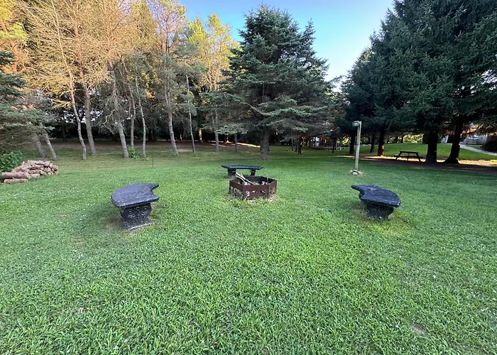 Holden Villa Retreat