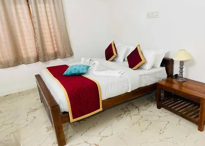 White Home Stay