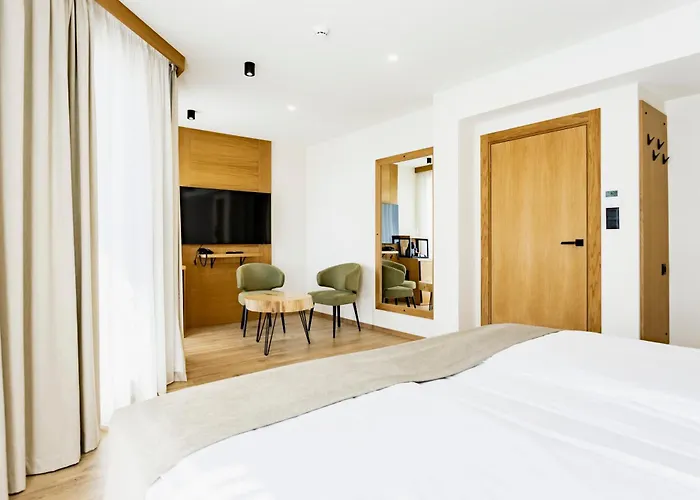 Natura All Seasons Boutique Hotel