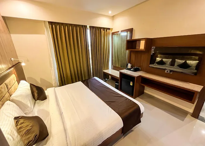 The Clan Hotel - Vijay Nagar Indore