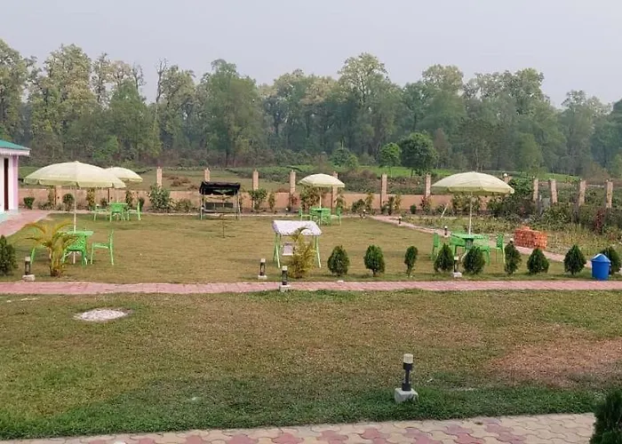 Amar Aranya Resort & Suruchi Restaurant
