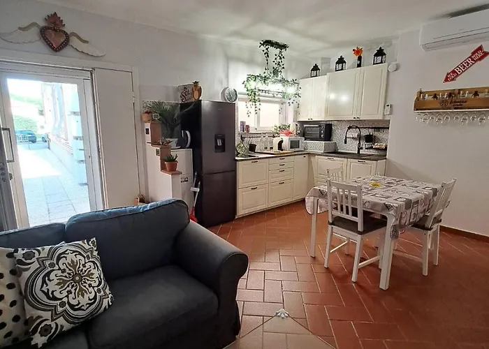 IlMareaDuePassi Guest House