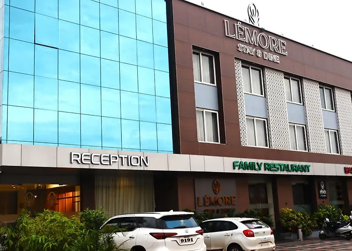 Hotel Lemore Stay & Dine