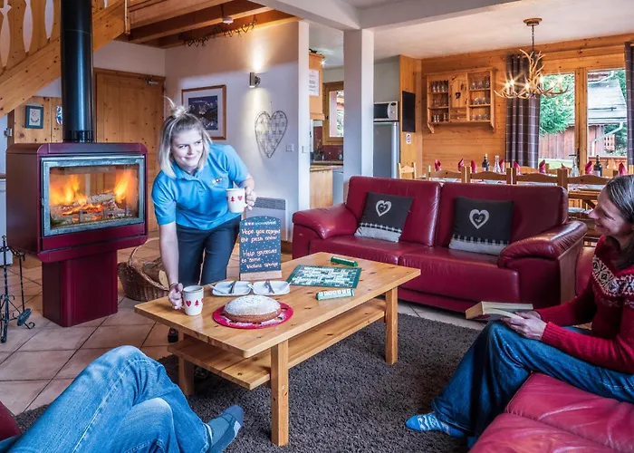 Chalet Leman By Snow Retreat Catered Chalets