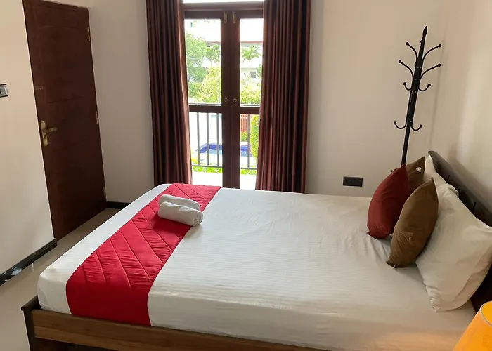 River Breeze Villa Bentota