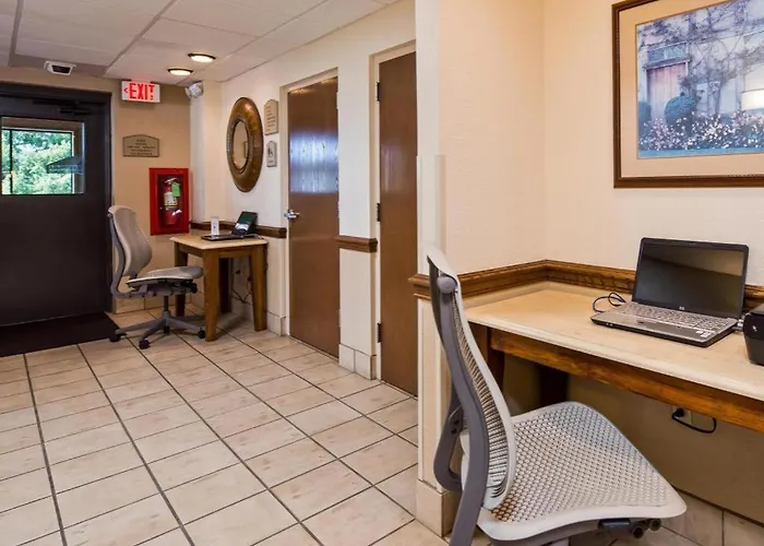 Best Western Plus Caldwell Inn