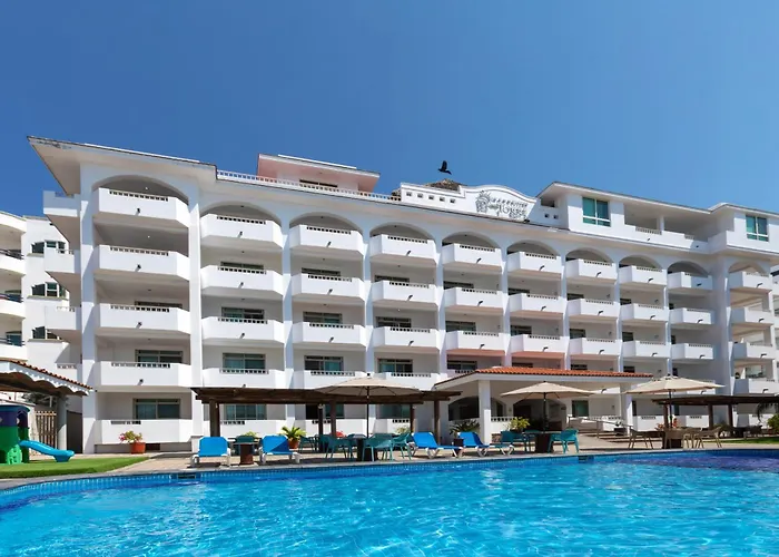 Torreblanca Beach Hotel And Suites Guayabitos - Desayuno Y Comida Incluido