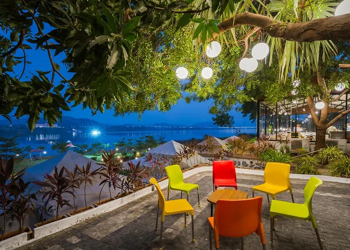 Riverview Tent Resort