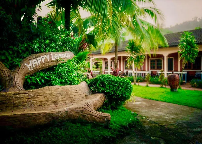 Happy Lagoon Bungalow