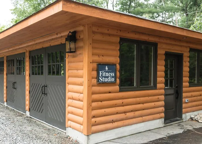 Haliburton Post House