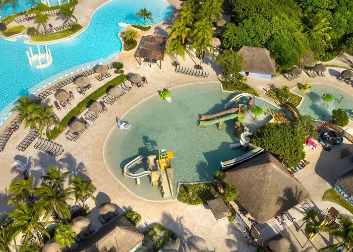 Grand Palladium Kantenah Resort & Spa