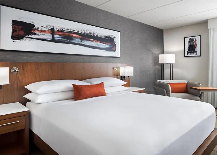Delta Hotels By Marriott Green Bay