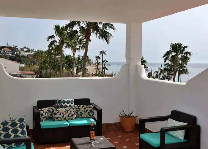 Apartment With Sea Views In La Cala De Mijas