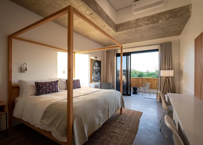 Khiwane Boutique Hotel