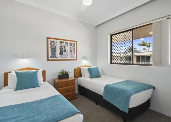 Ocean Parade 6 - Affordable, Pool, Spa, Beach, Bbq