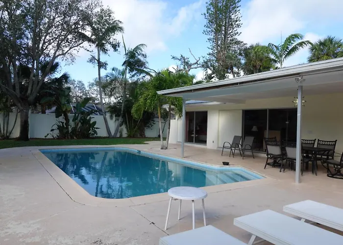 H-1 746 Fiddlewood Rd Vero Beach Florida