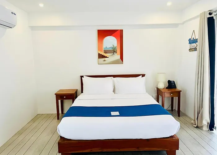 Porto Novo Anilao Dive And Leisure Resort