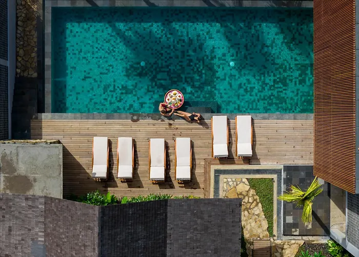 Unagi Wooden Villas By Emana