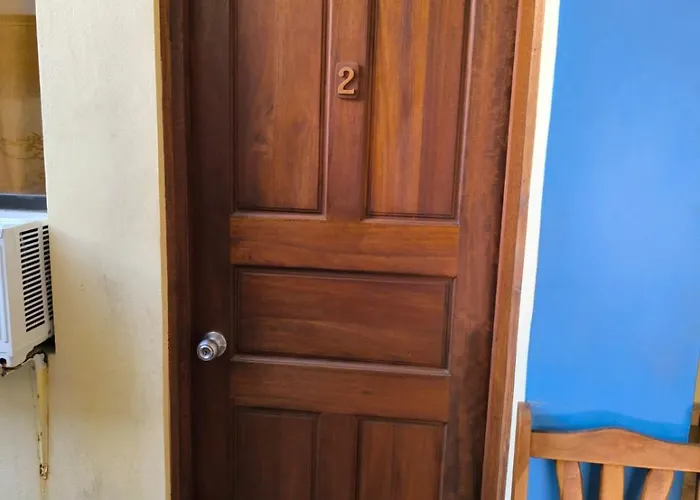 Hostel Tropical And Coworking
