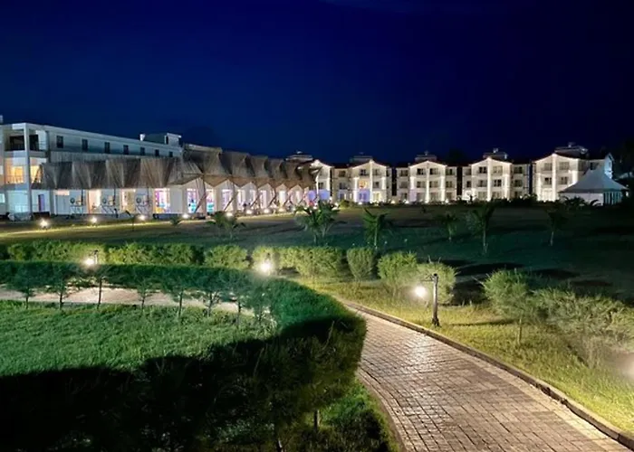 Luxury Amar Tree Resort