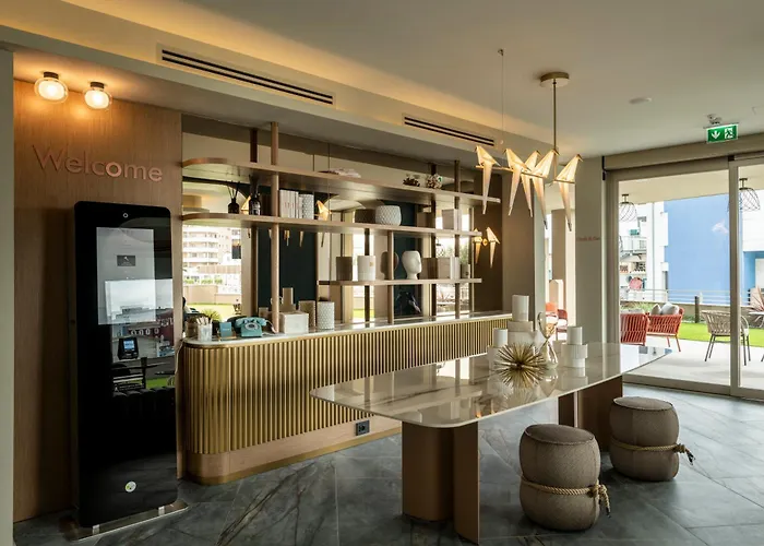 Visionair Suites & Spa