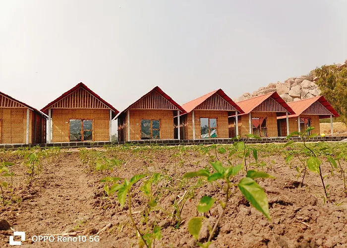 Osho'S Organic Resort Hampi