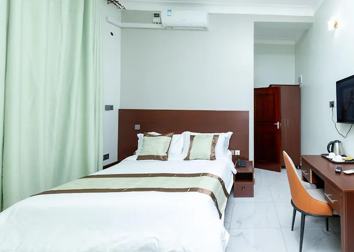 Ngabu Hotel