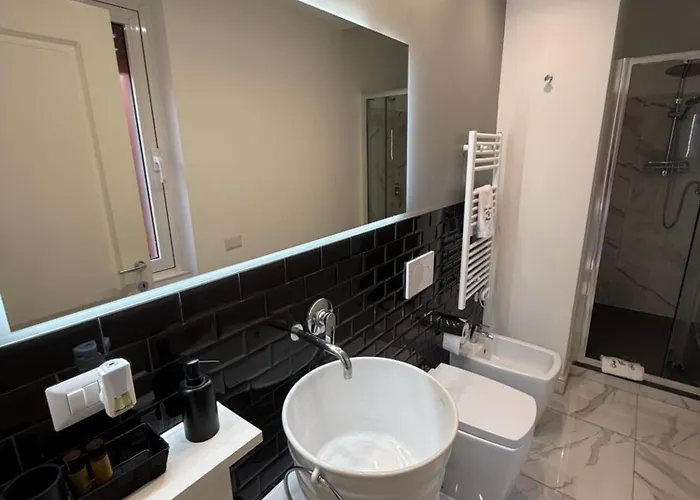 Vhouse Fiumicino