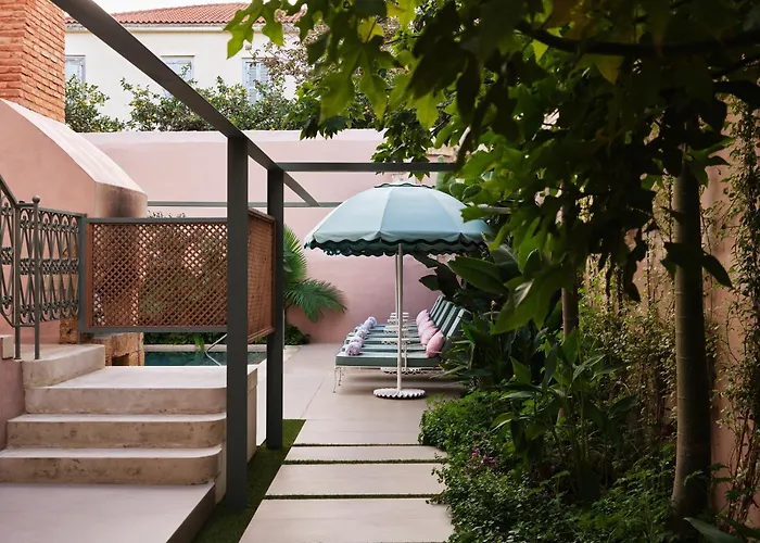 Domus Blanc Boutique Hotel