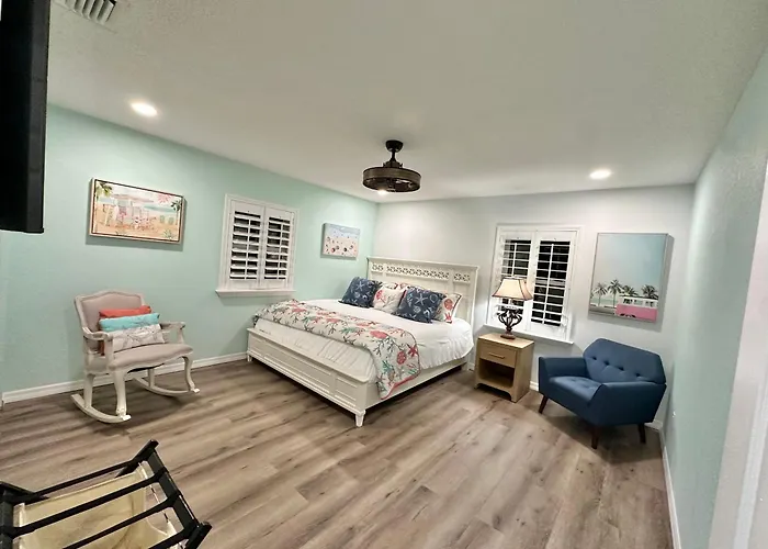 Vero Oaks Stroll To Beach Includes Mini Golf And Jacuzzi