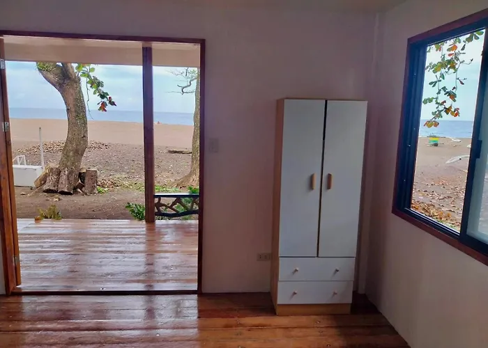 Playa Del Fuego Camiguin Beach Hostel & Resort