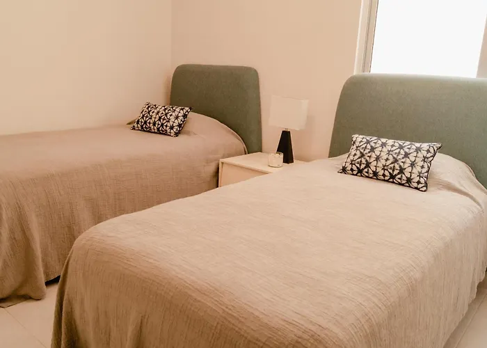 78796 Cozy Unit By The Pool, Fiber Optic, 70M To Ocean