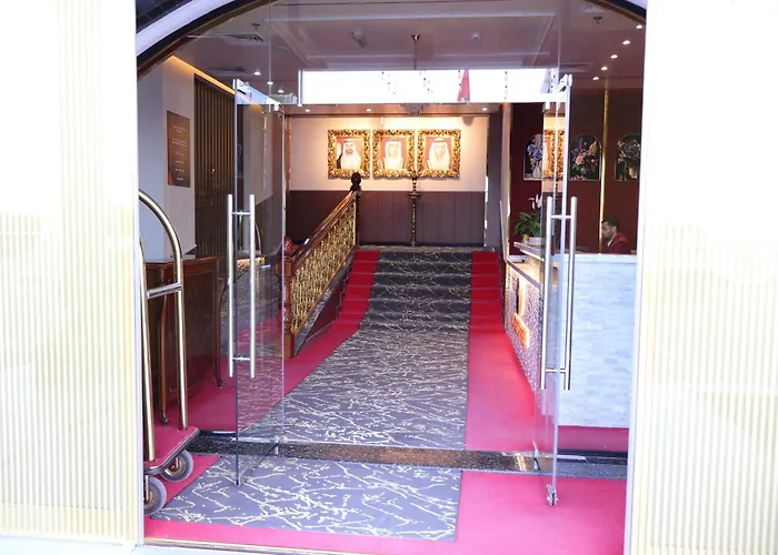 Claridge Star Hotel