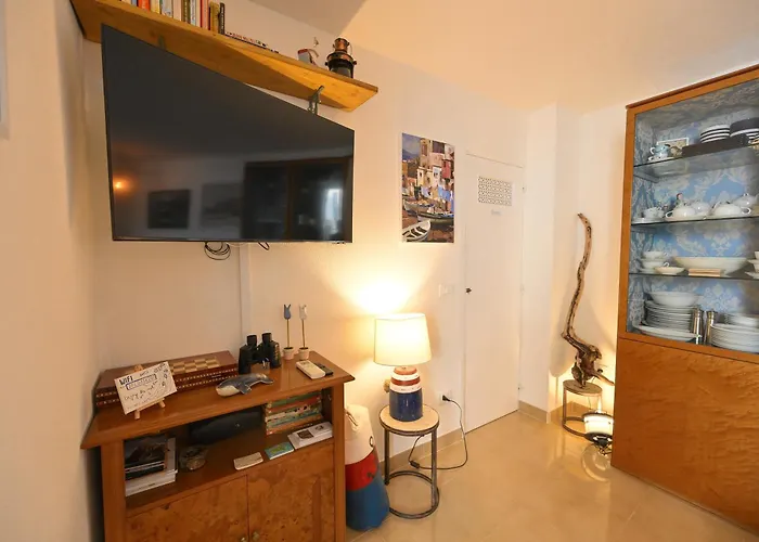 Beach House Ischia - Seafront & Aragonese Castle View -