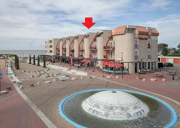 Yellow Bliss Apartment Makkum Beach