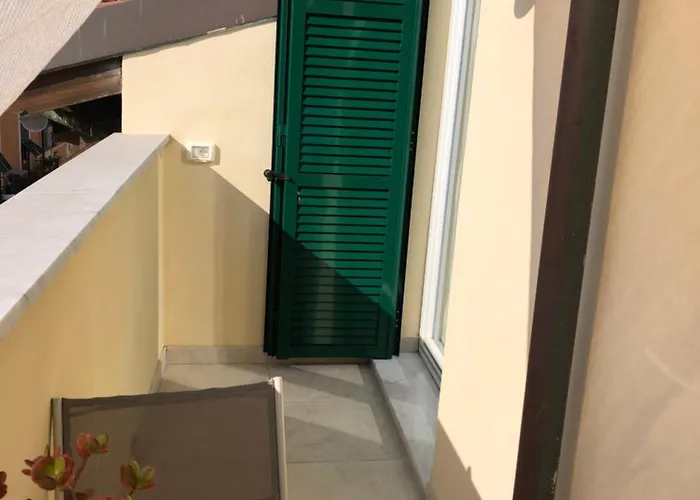 Affitta Camere Borgo Marina