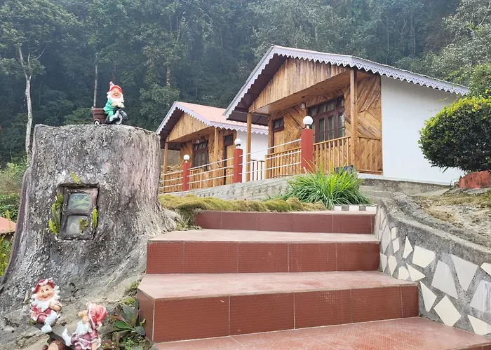 Dungmali Heritage Resort