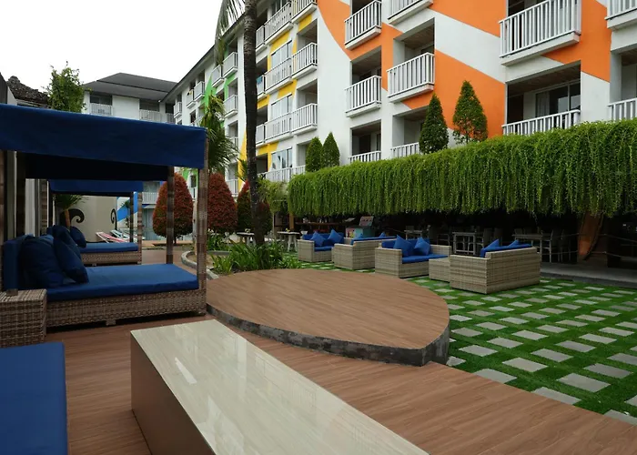 Bliss Surfer Hotel Legian