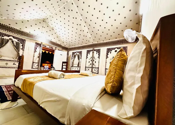 Desert Overnight Luxury Camp & Resort