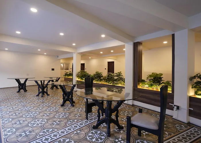 Hotel Lotus