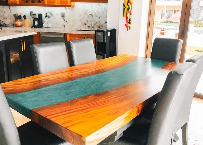 Casa Amigos , Entire 3 Bedroom Ground Floor Condo At Playa Grande Condominium Resort