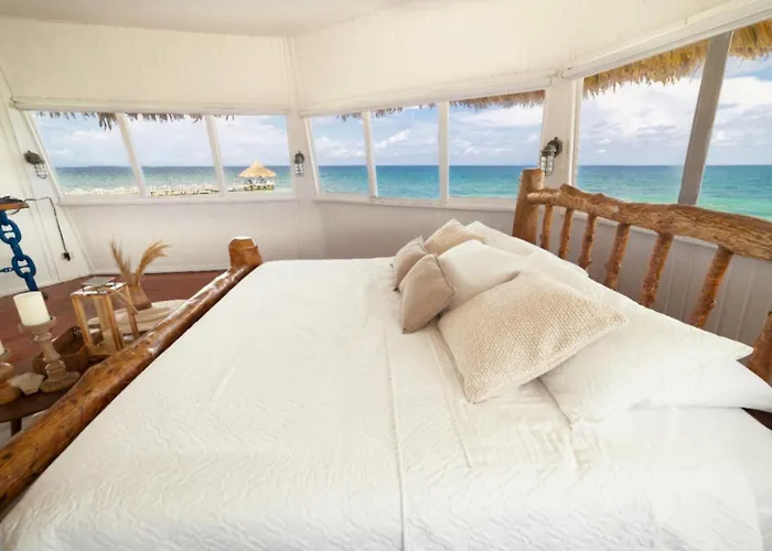 Quinta Del Mar Crystal Beach