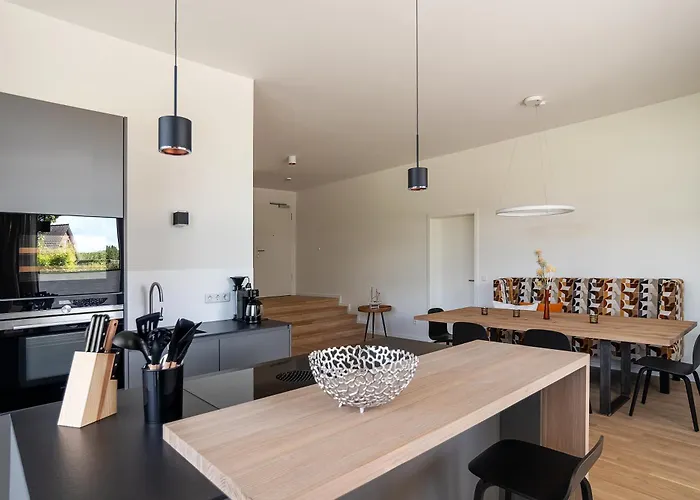 Ferienwohnung Gartenlounge Schönberg - Kalifornien
